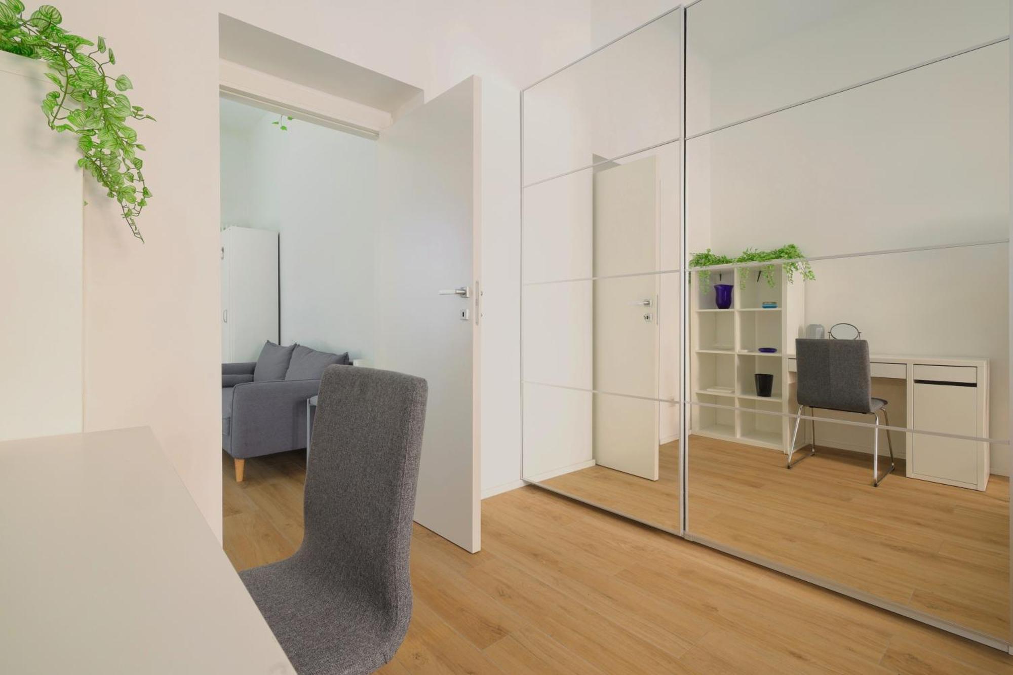 Just Urban Stays - Bright And Functional Apartment - Corso Genova Мілан Екстер'єр фото